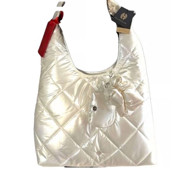 ❤️❤️NWT-HOUSE OF HARLOW 1960 WHITE/ PEARL QUILTED PUFFER HOBO SET❤️❤️ - Picture 3 of 14